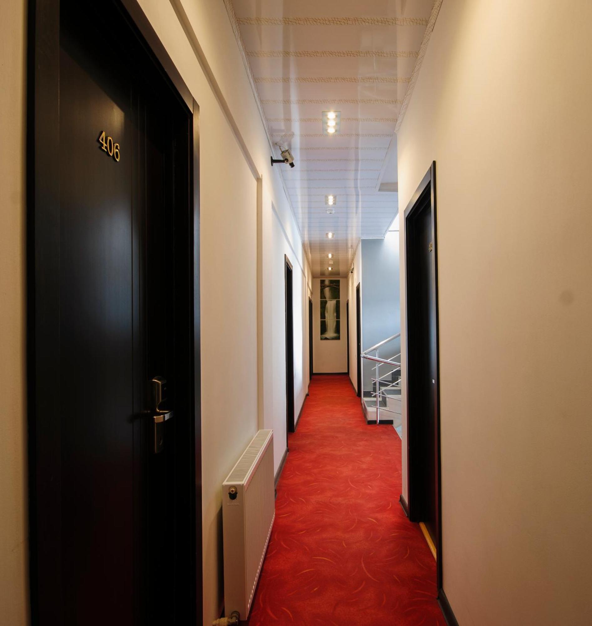 Hotel London Palace Тбилиси Экстерьер фото